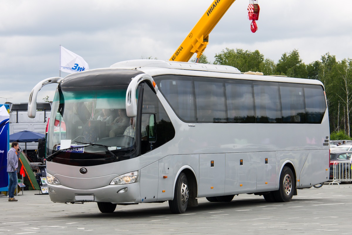 Заказ и аренда Yutong с водителем в Ростове-на-Дону - автобус-на-дону